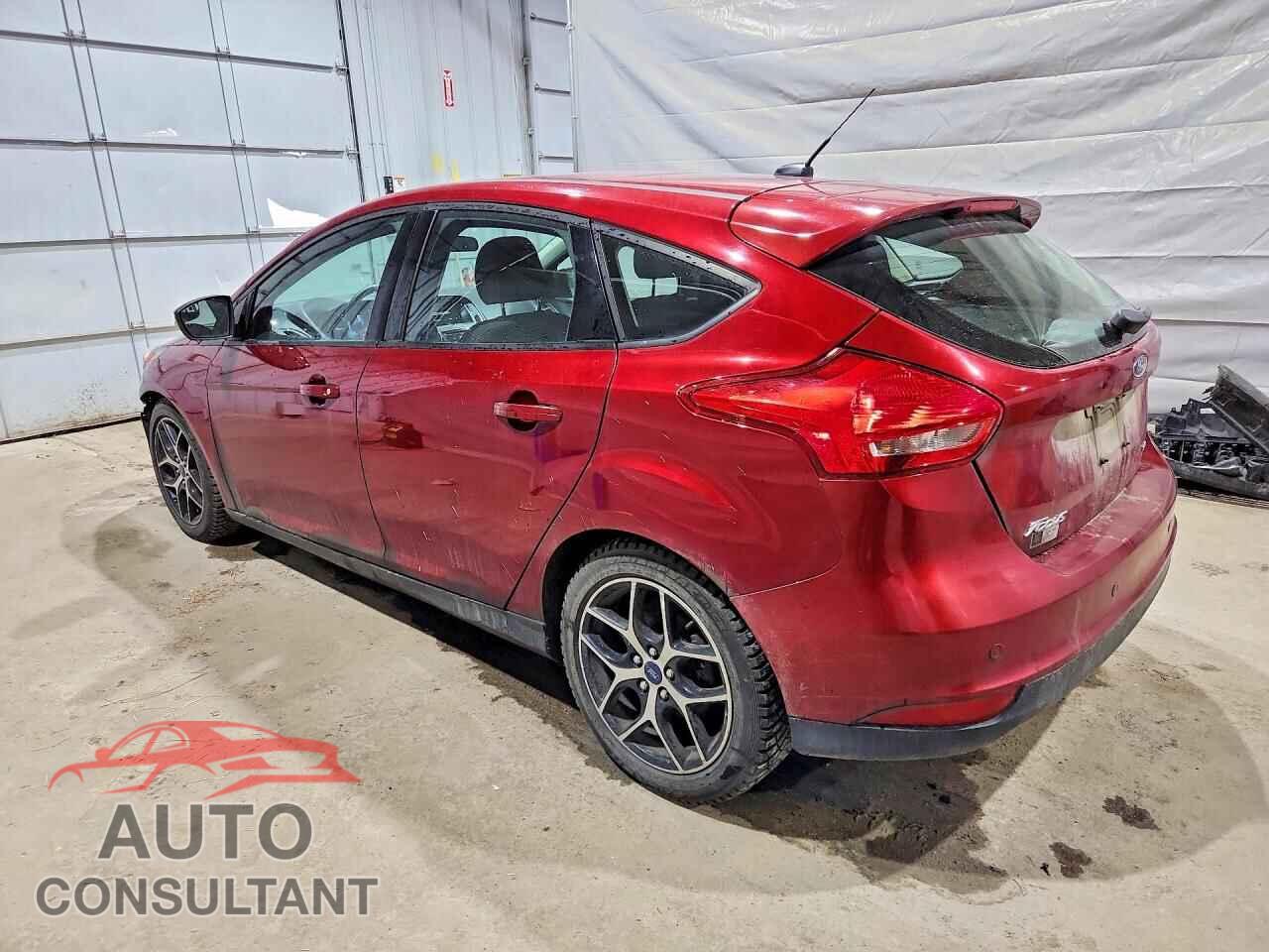 FORD FOCUS 2017 - 1FADP3M21HL220712