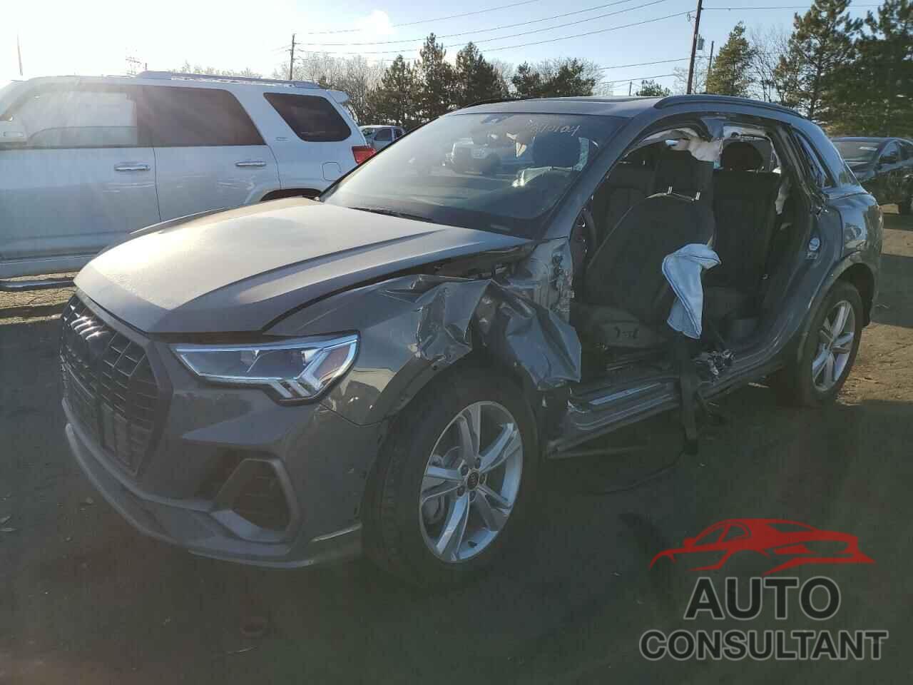 AUDI Q3 2021 - WA1EECF39M1132601