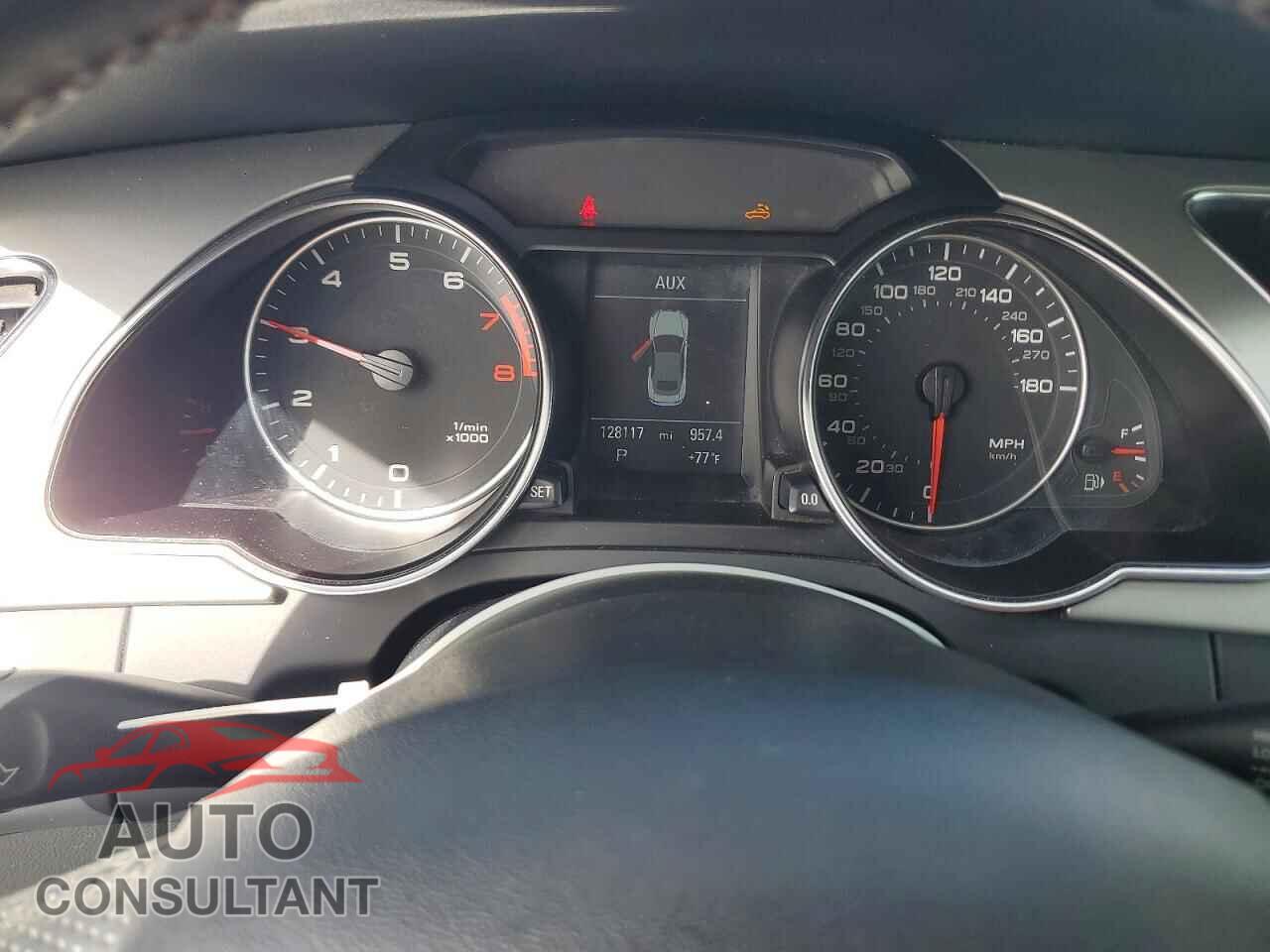 AUDI A5 2012 - WAULFAFH7CN000516