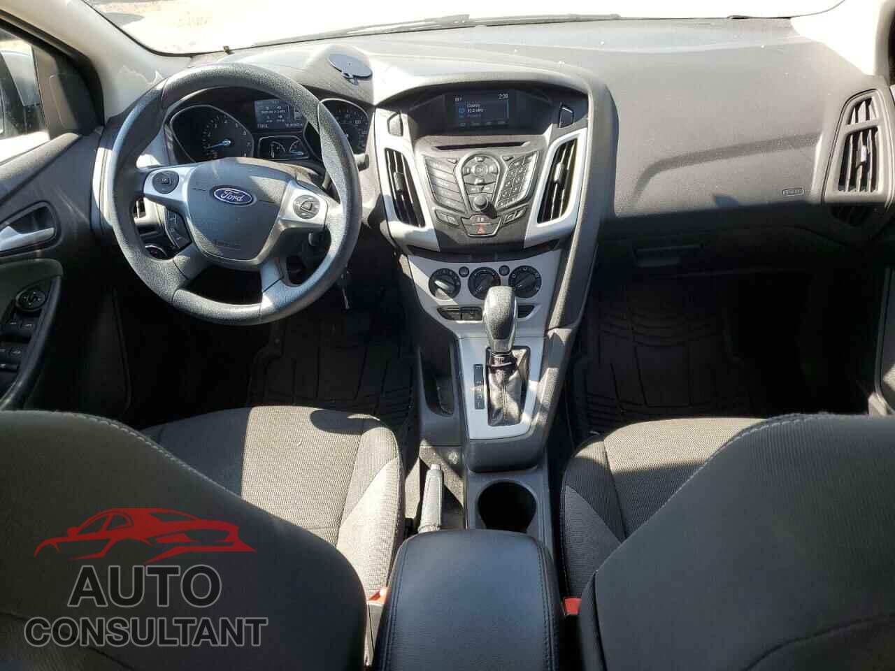 FORD FOCUS 2014 - 1FADP3F26EL452330
