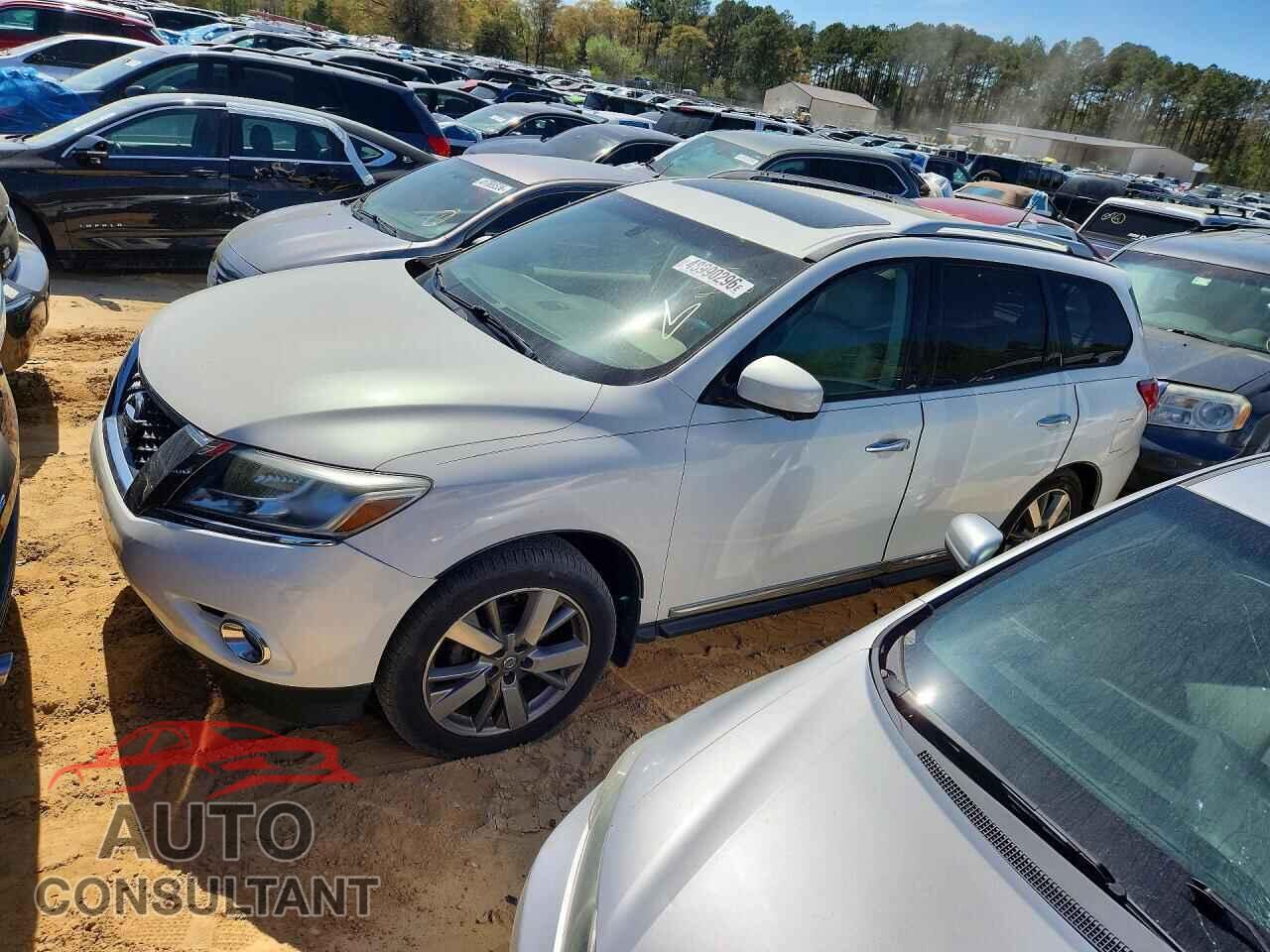 NISSAN PATHFINDER 2013 - 5N1AR2MM9DC651064
