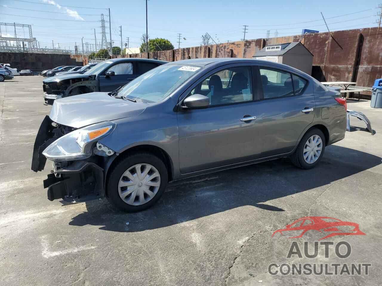 NISSAN VERSA 2018 - 3N1CN7AP7JL808825