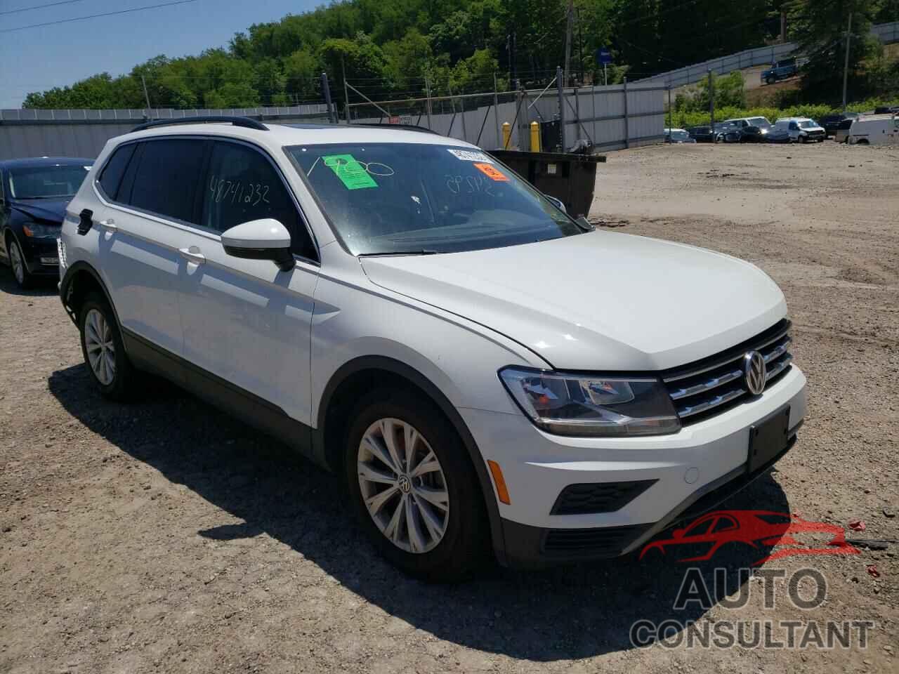 VOLKSWAGEN TIGUAN 2019 - 3VV2B7AX1KM031900