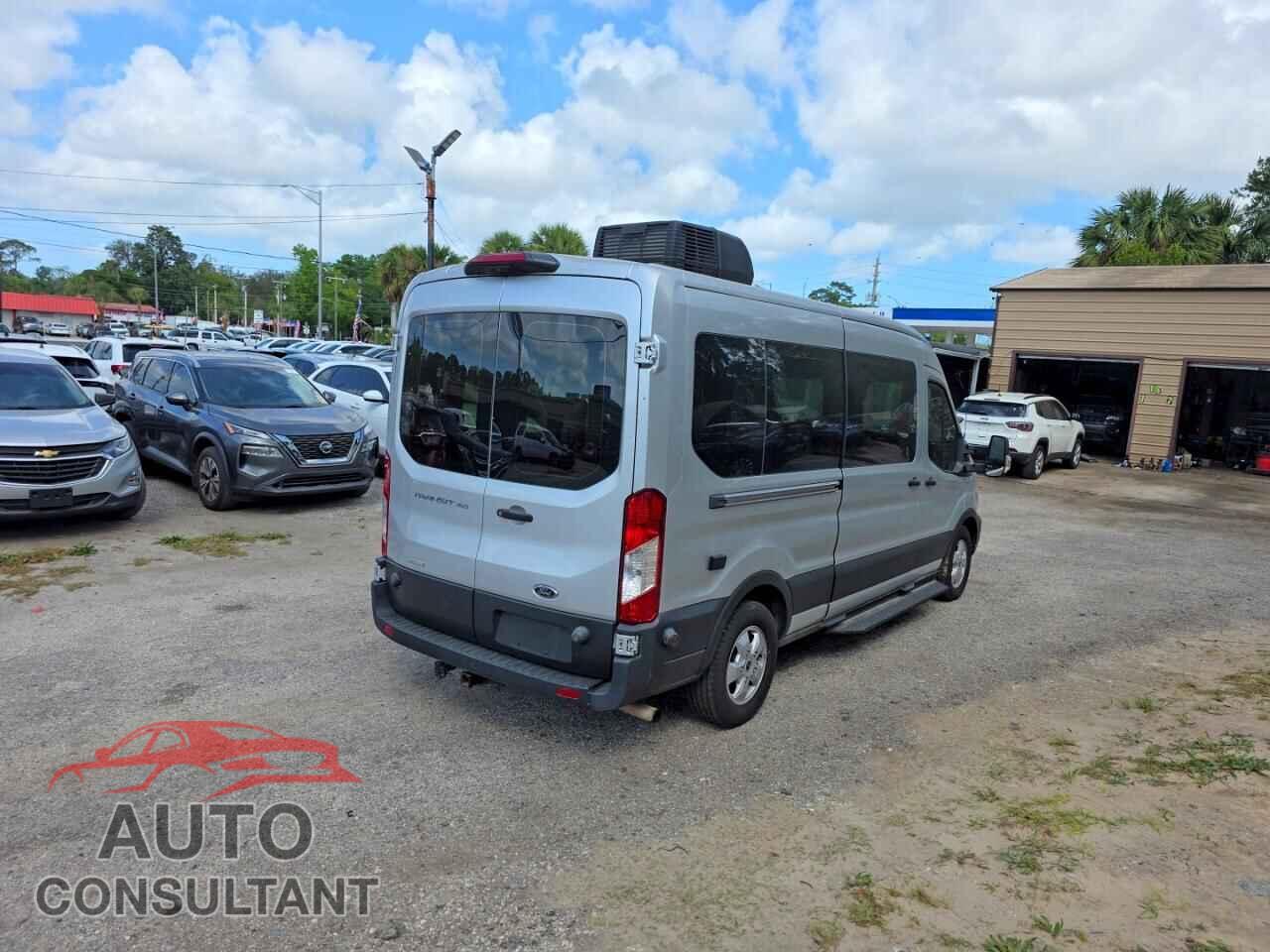 FORD TRANSIT 2020 - 1FDAX2CG8LKA20893