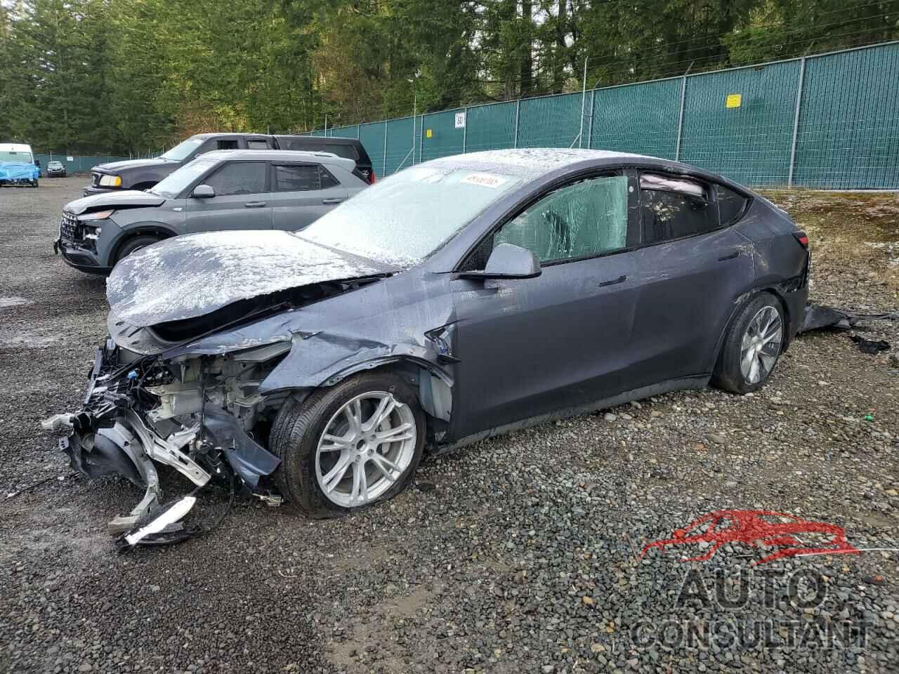 TESLA MODEL Y 2023 - 7SAYGDED0PF967255