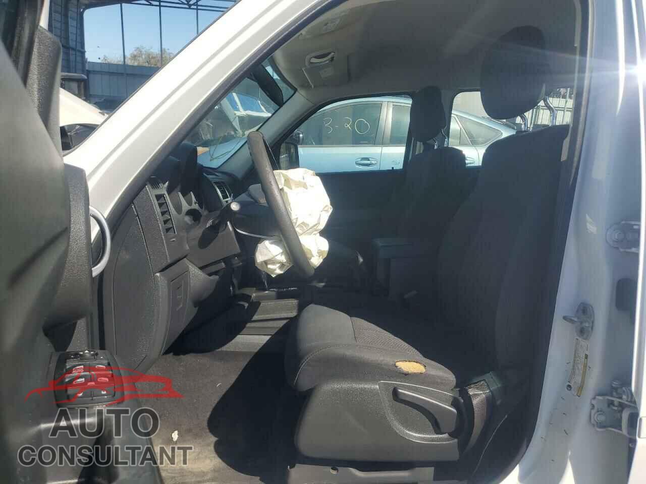 DODGE NITRO 2011 - 1D4PT2GK5BW590207