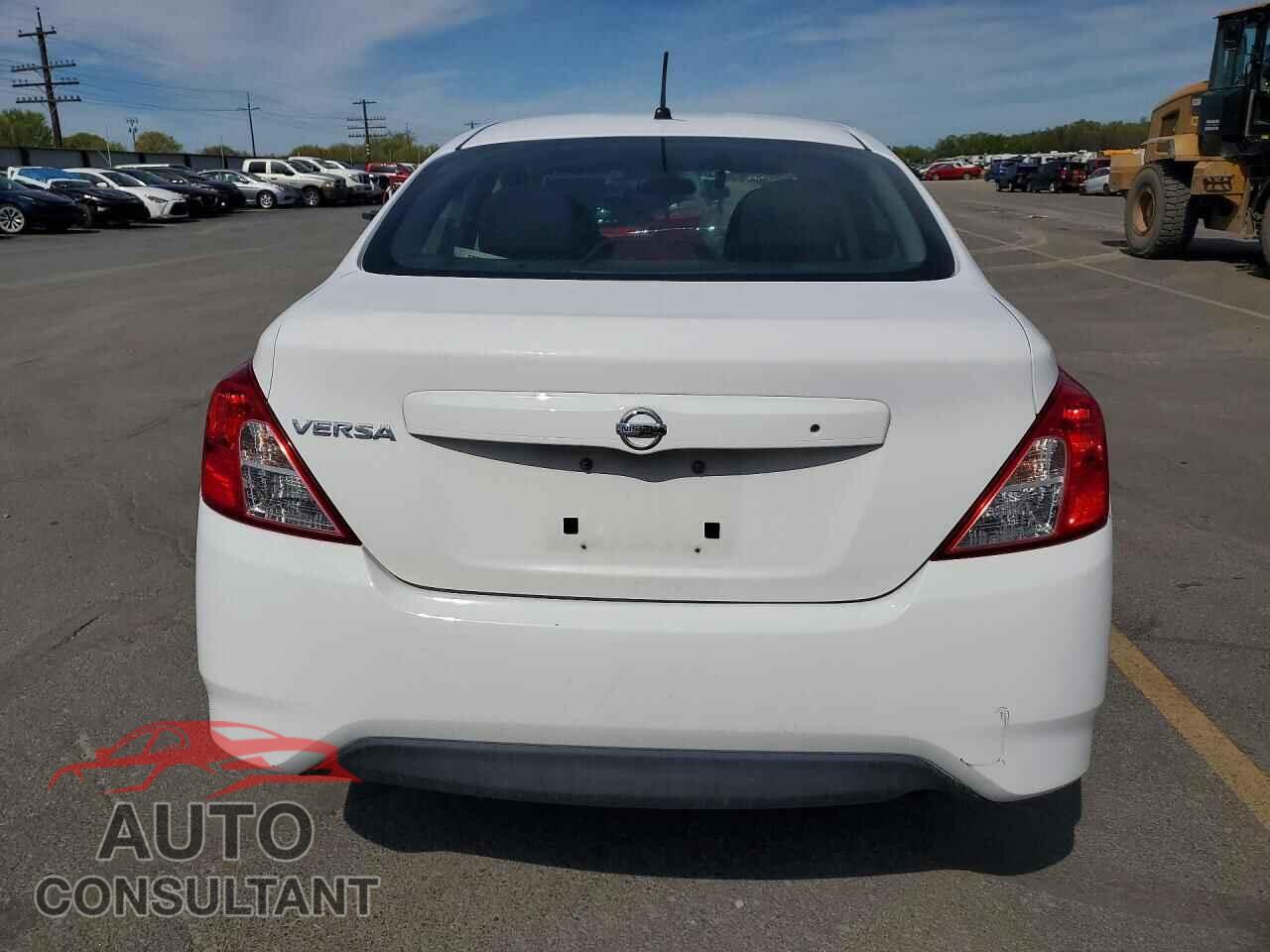 NISSAN VERSA 2017 - 3N1CN7AP3HL867865