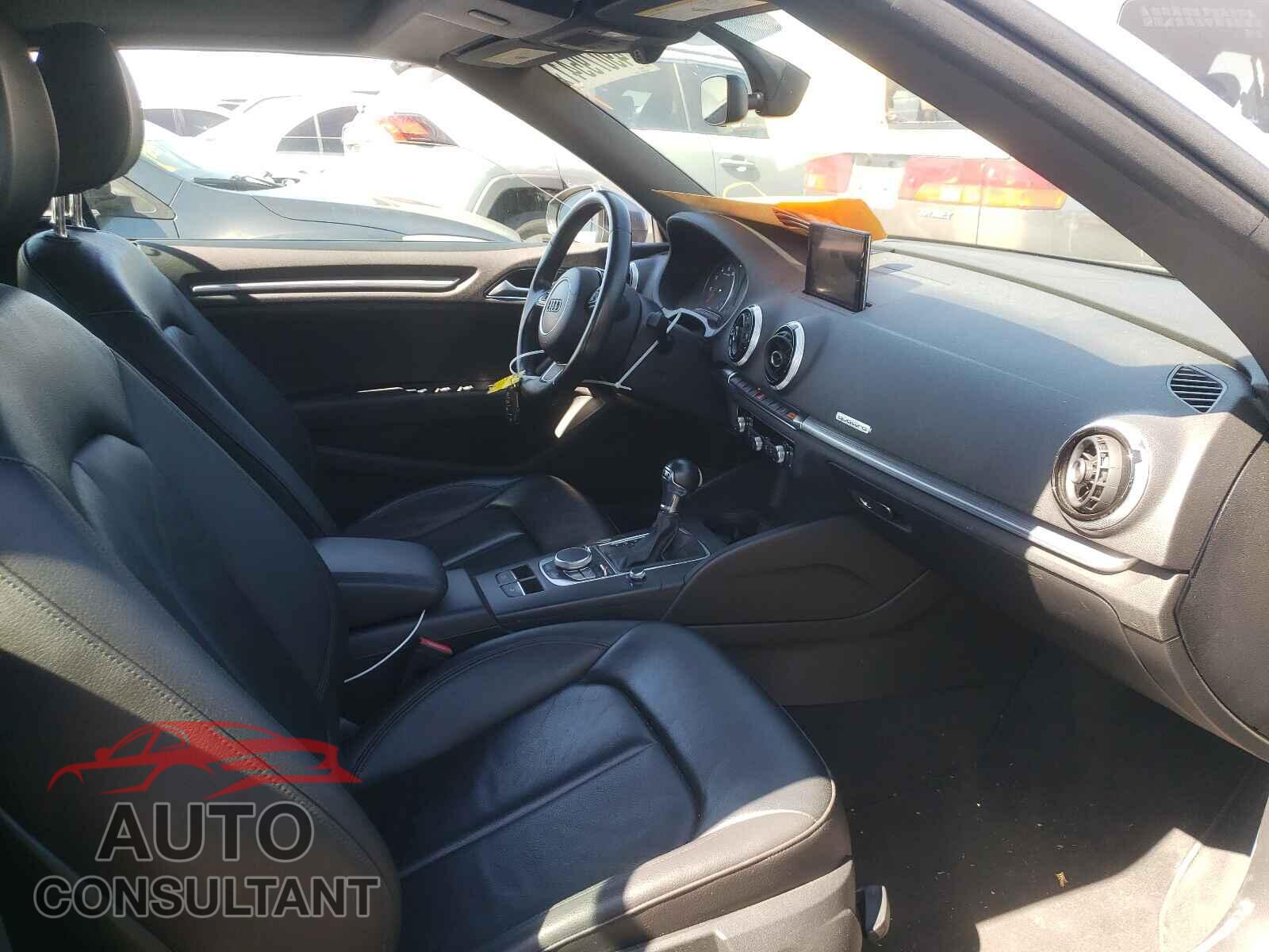 AUDI A3 2016 - WAU38LFF8G1051248