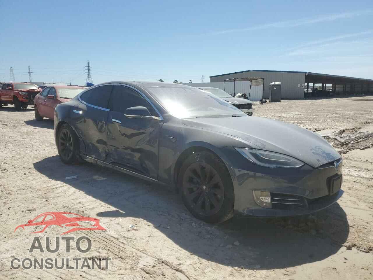 TESLA MODEL S 2017 - 5YJSA1E20HF194600