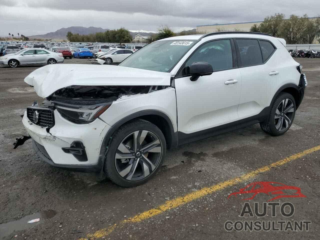 VOLVO XC40 PLUS 2024 - YV4L12UL0R2272976