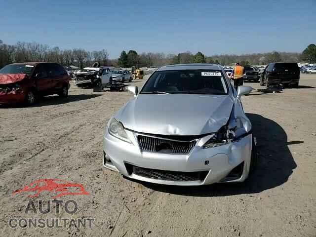 LEXUS IS 2011 - JTHBF5C21B5153704
