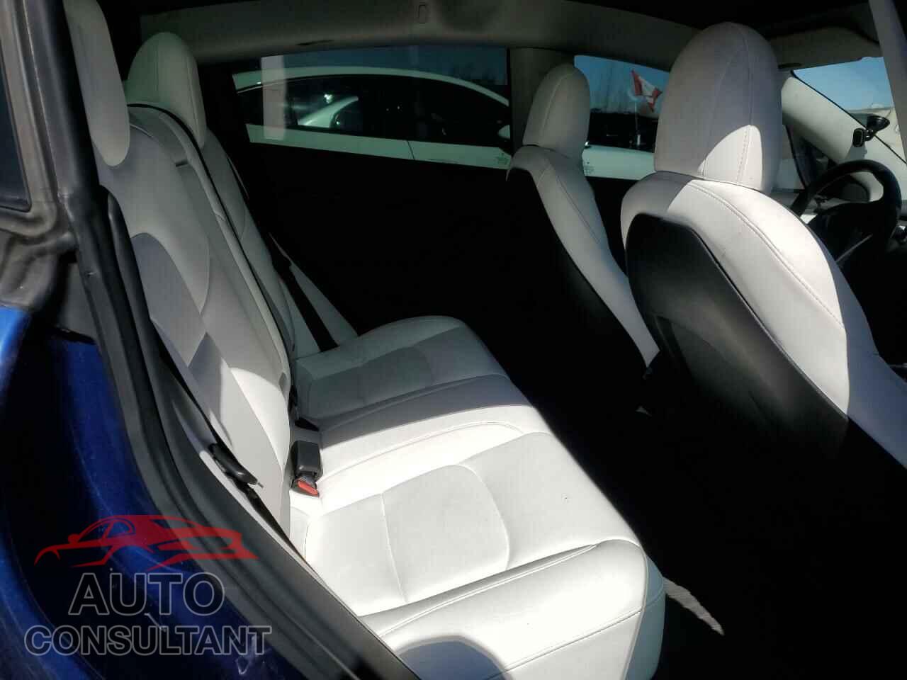 TESLA MODEL 3 2022 - 5YJ3E1EA2NF169385