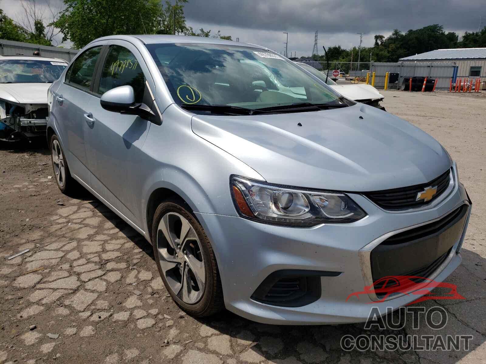 CHEVROLET SONIC 2017 - 1G1JF5SB4H4112909