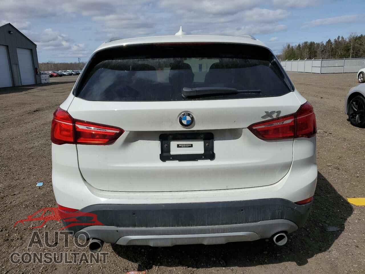 BMW X1 2017 - WBXHT3C32H5F86044