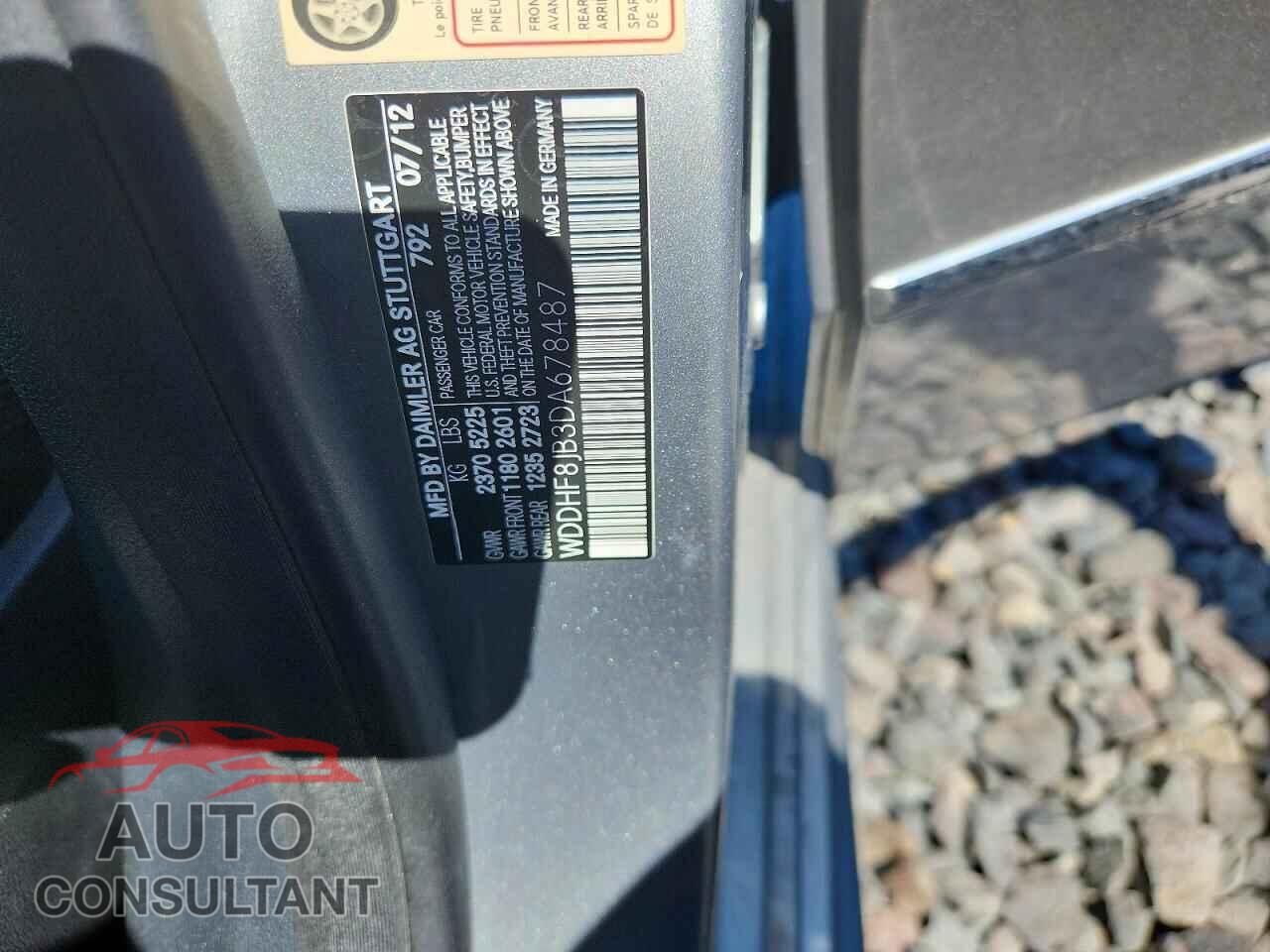 MERCEDES-BENZ E-CLASS 2013 - WDDHF8JB3DA678487