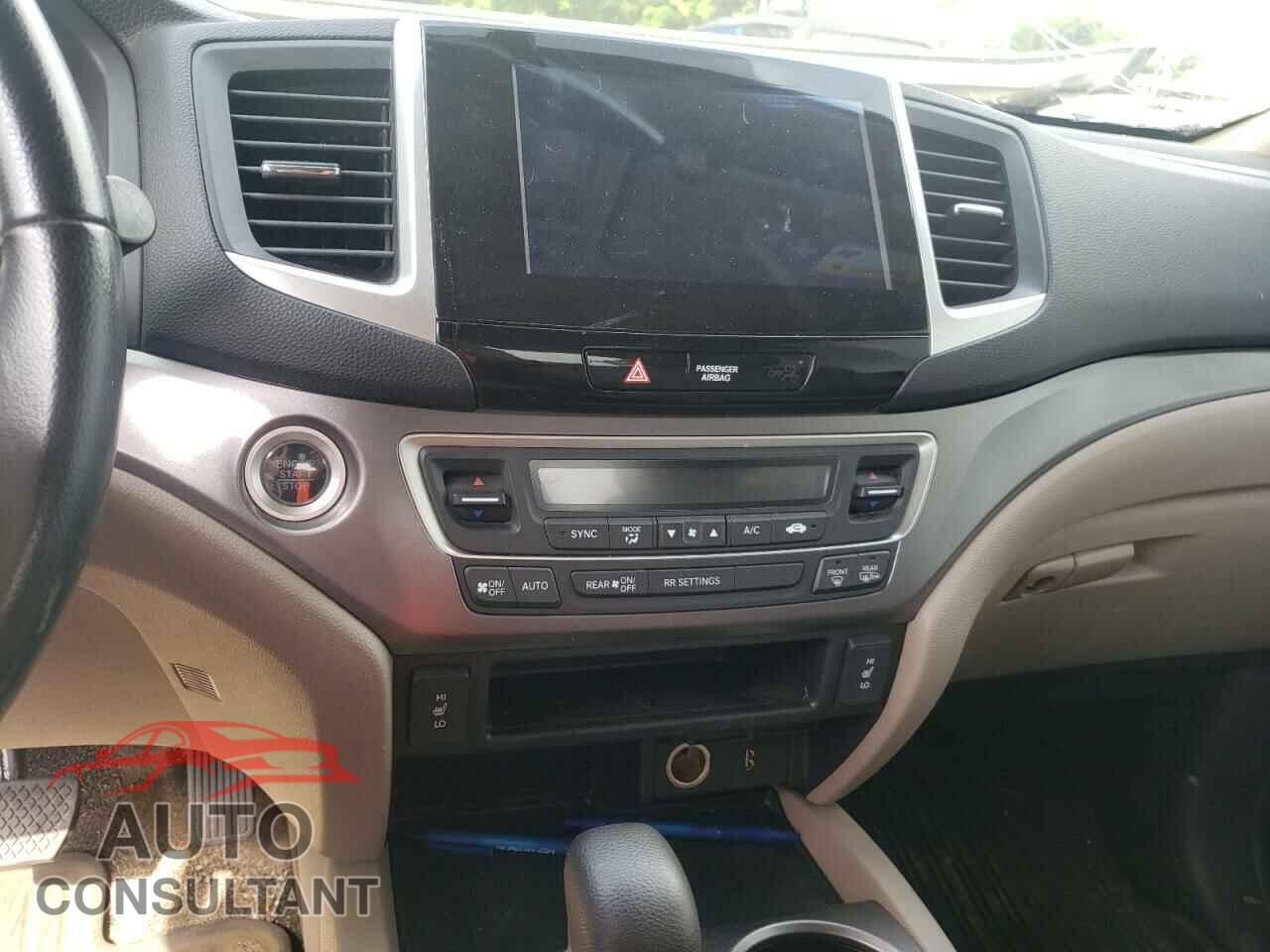 HONDA RIDGELINE 2017 - 5FPYK3F63HB030852
