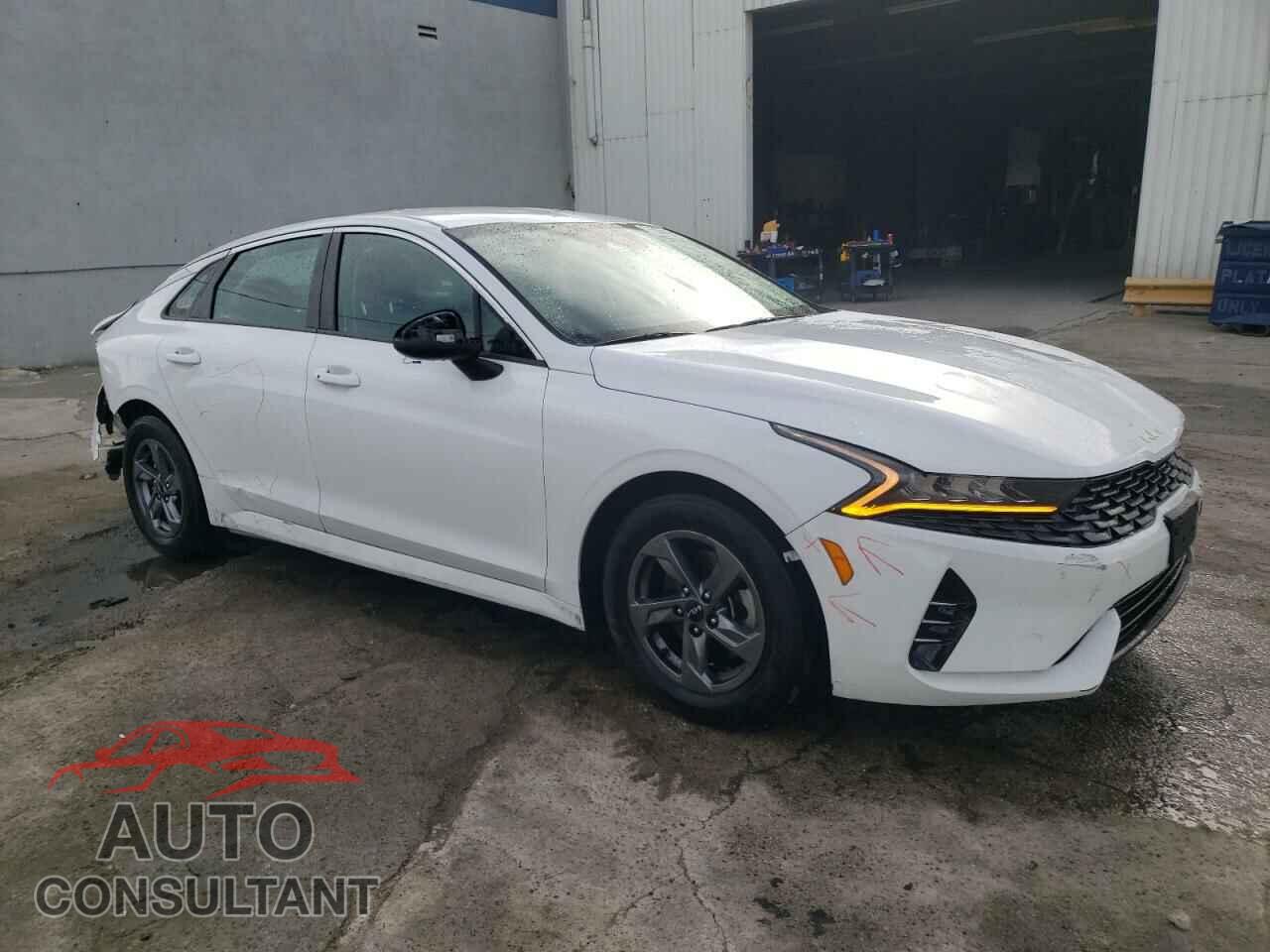 KIA K5 2022 - 5XXG14J24NG153473