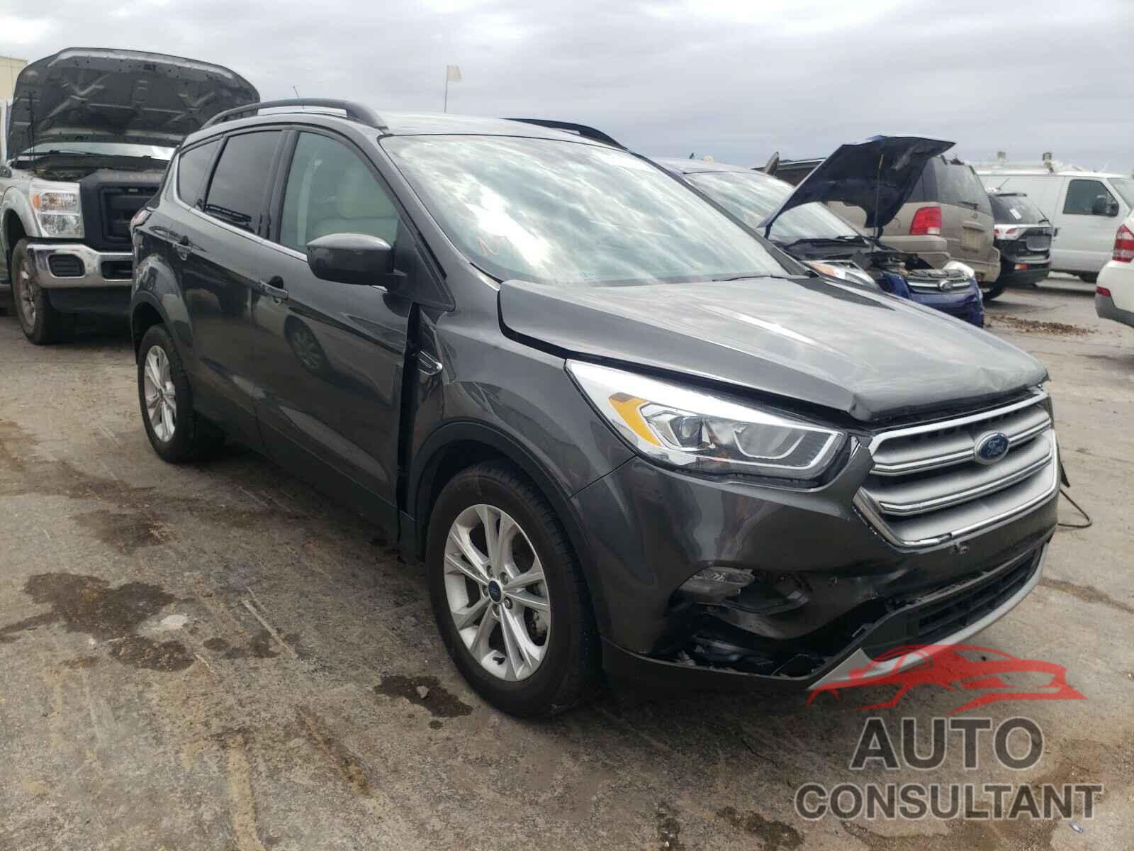 FORD ESCAPE 2017 - 1FMCU0GD5HUB52365