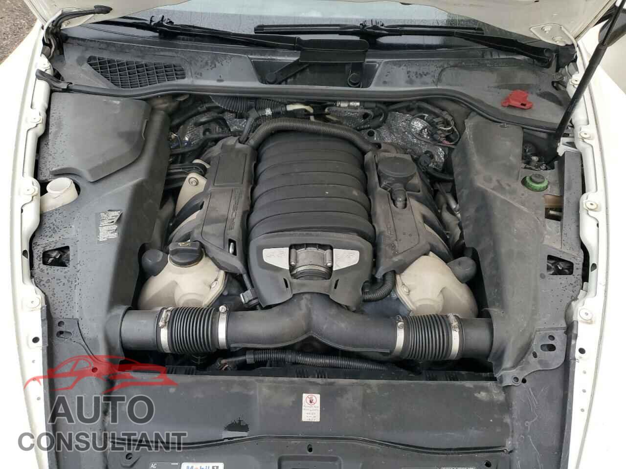 PORSCHE CAYENNE 2011 - WP1AB2A26BLA44577