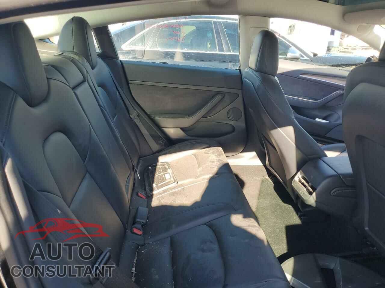 TESLA MODEL 3 2023 - 5YJ3E1EA7PF453467