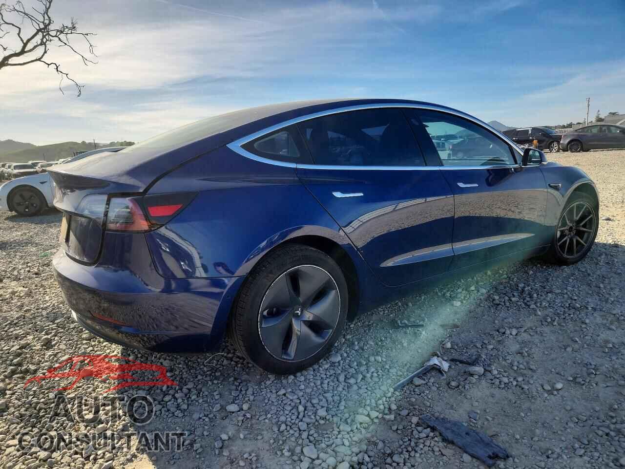 TESLA MODEL 3 2020 - 5YJ3E1EA6LF799259