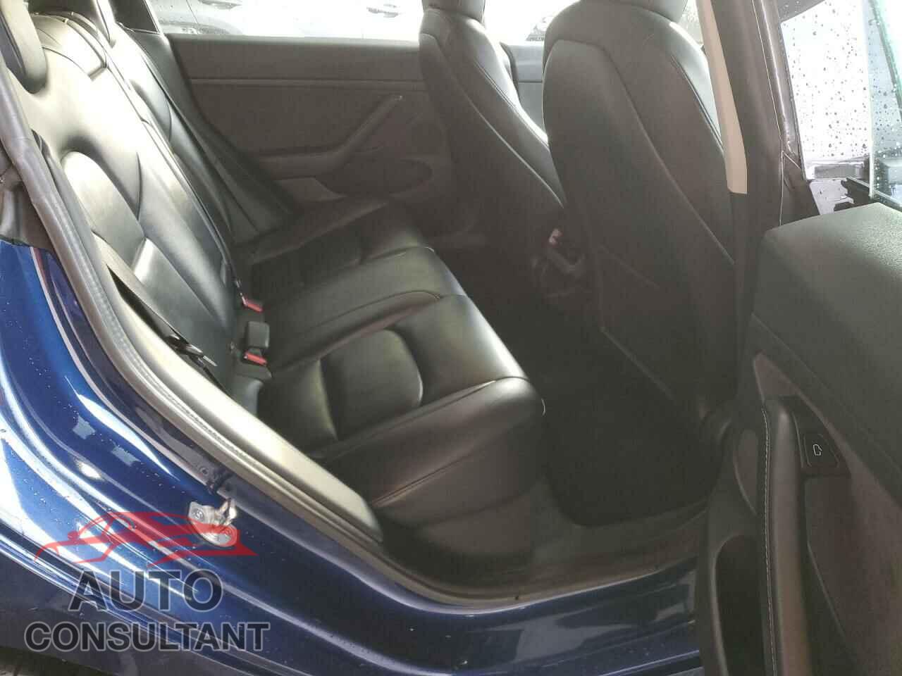 TESLA MODEL 3 2022 - 5YJ3E1EA4NF304558
