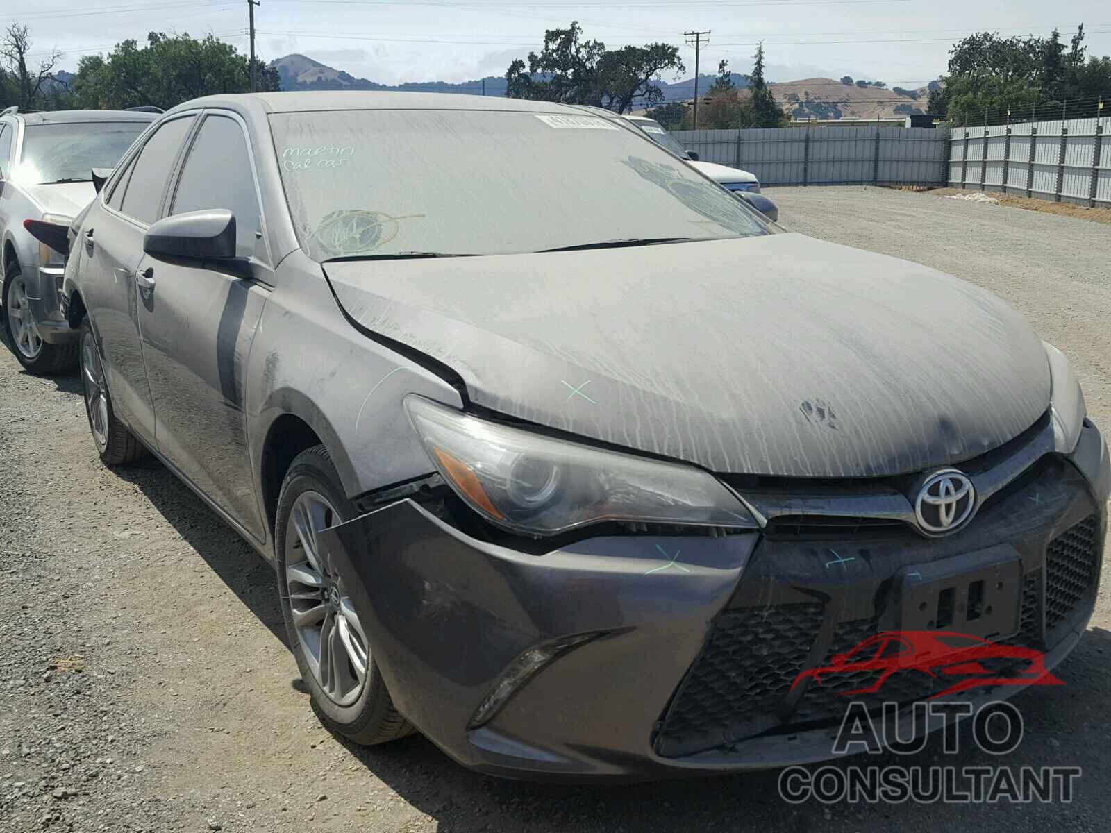 TOYOTA CAMRY 2016 - 4T1BF1FK8GU221544