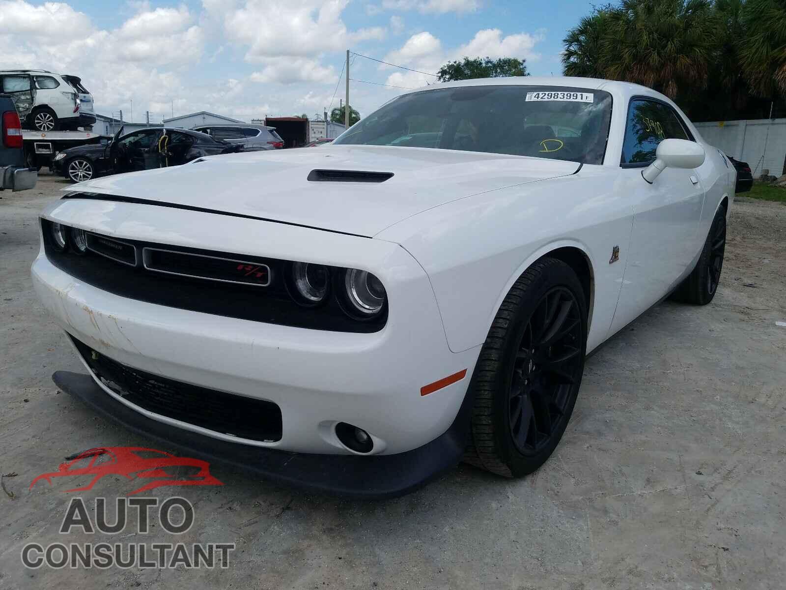 DODGE CHALLENGER 2018 - 2C3CDZFJ5JH252477
