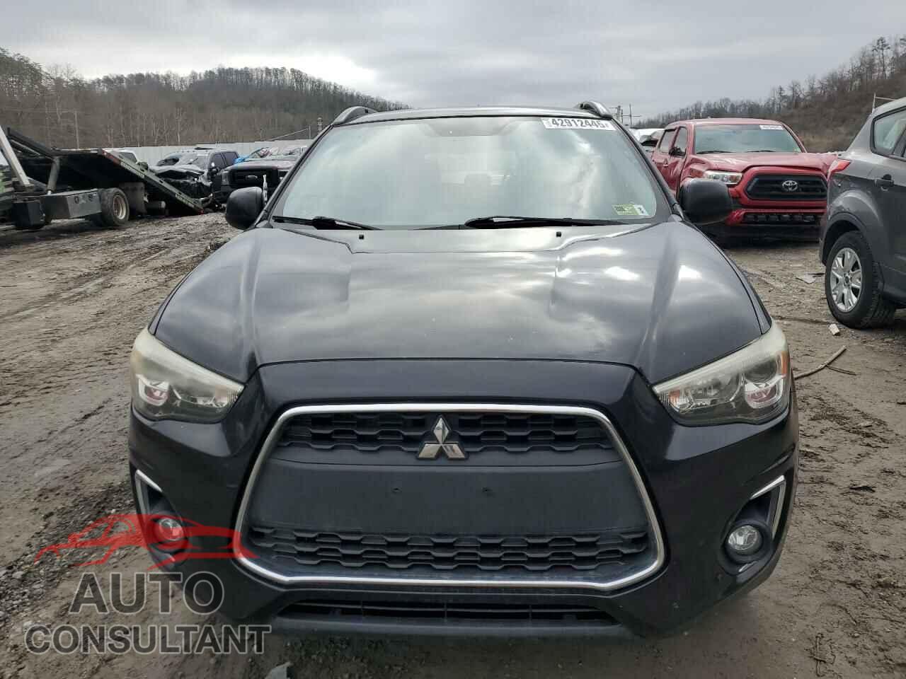 MITSUBISHI OUTLANDER 2013 - 4A4AR5AU4DE023064