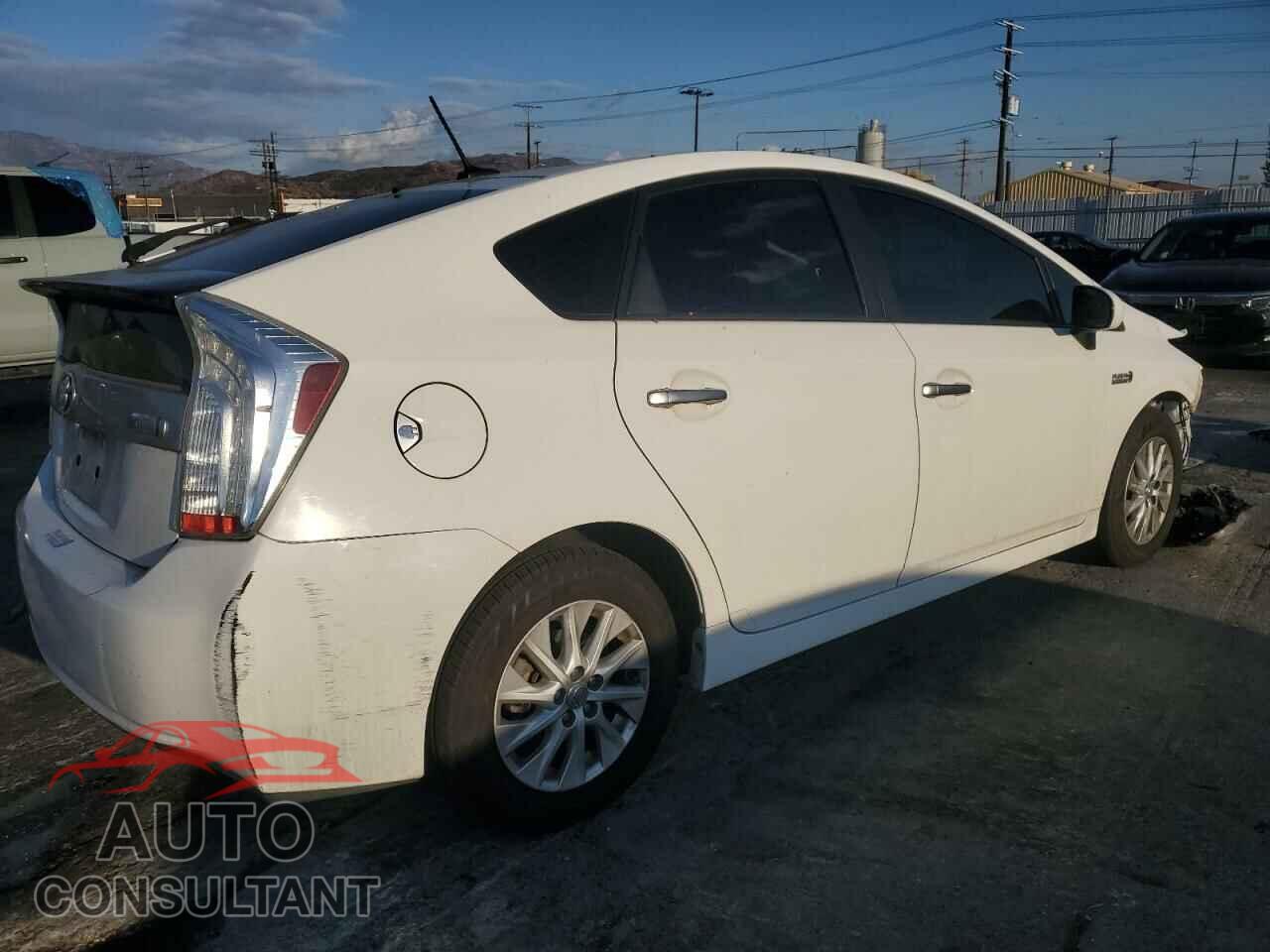 TOYOTA PRIUS 2014 - JTDKN3DP8E3064019