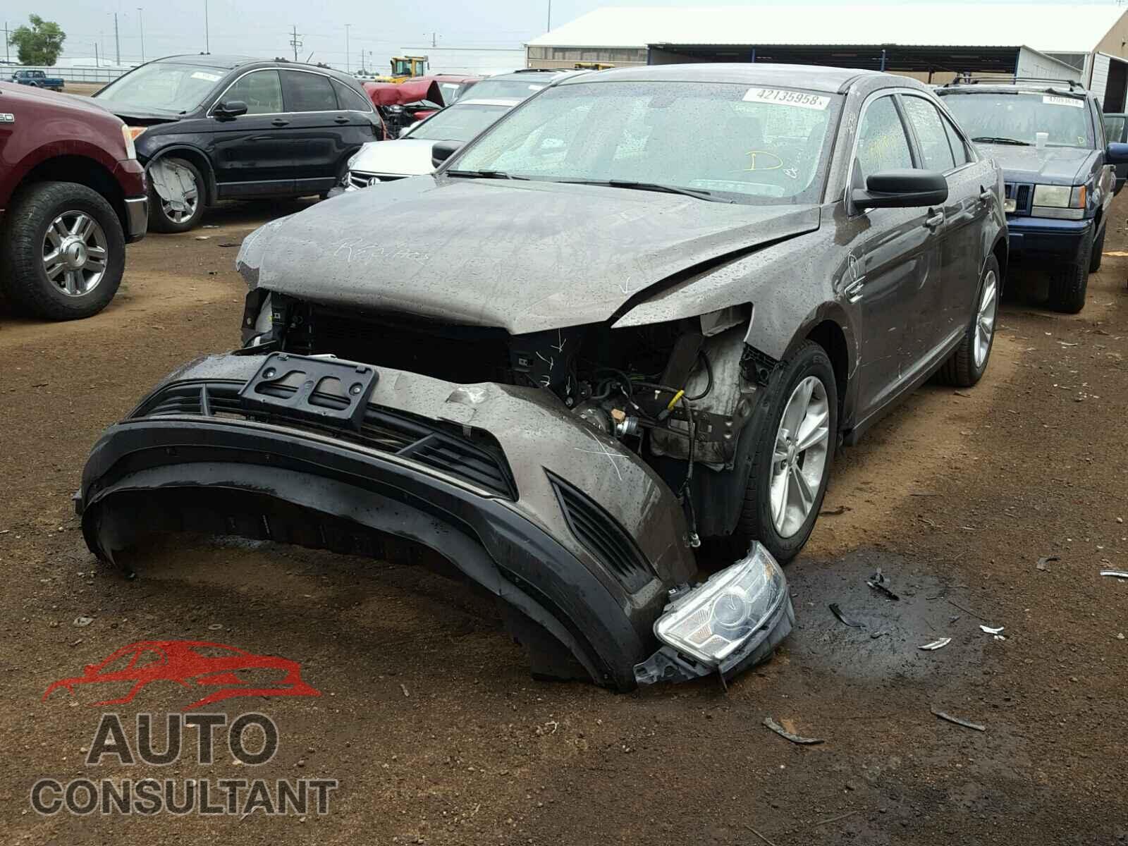 FORD TAURUS 2015 - 1FAHP2D86FG182996