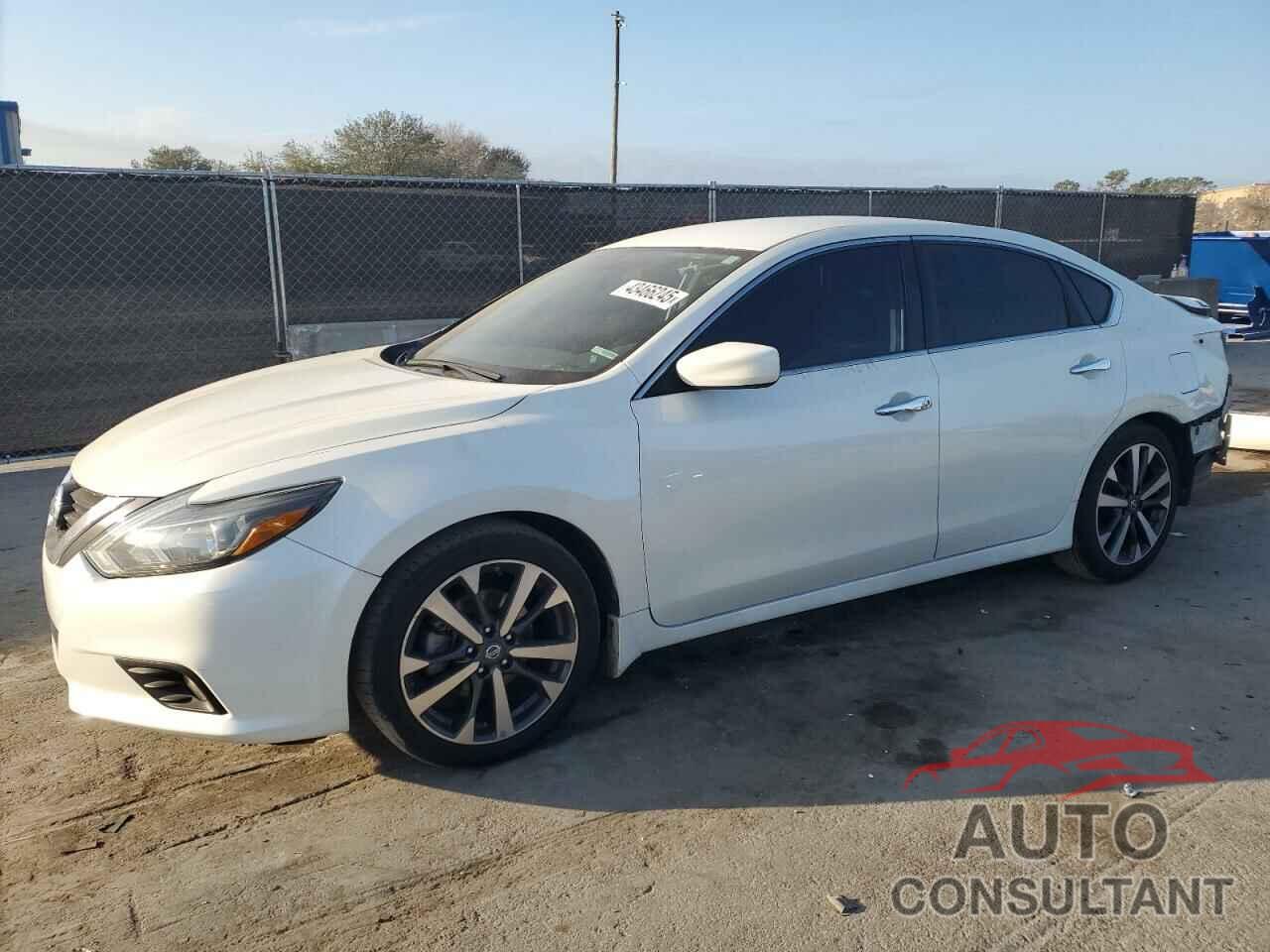 NISSAN ALTIMA 2017 - 1N4AL3AP0HC157634
