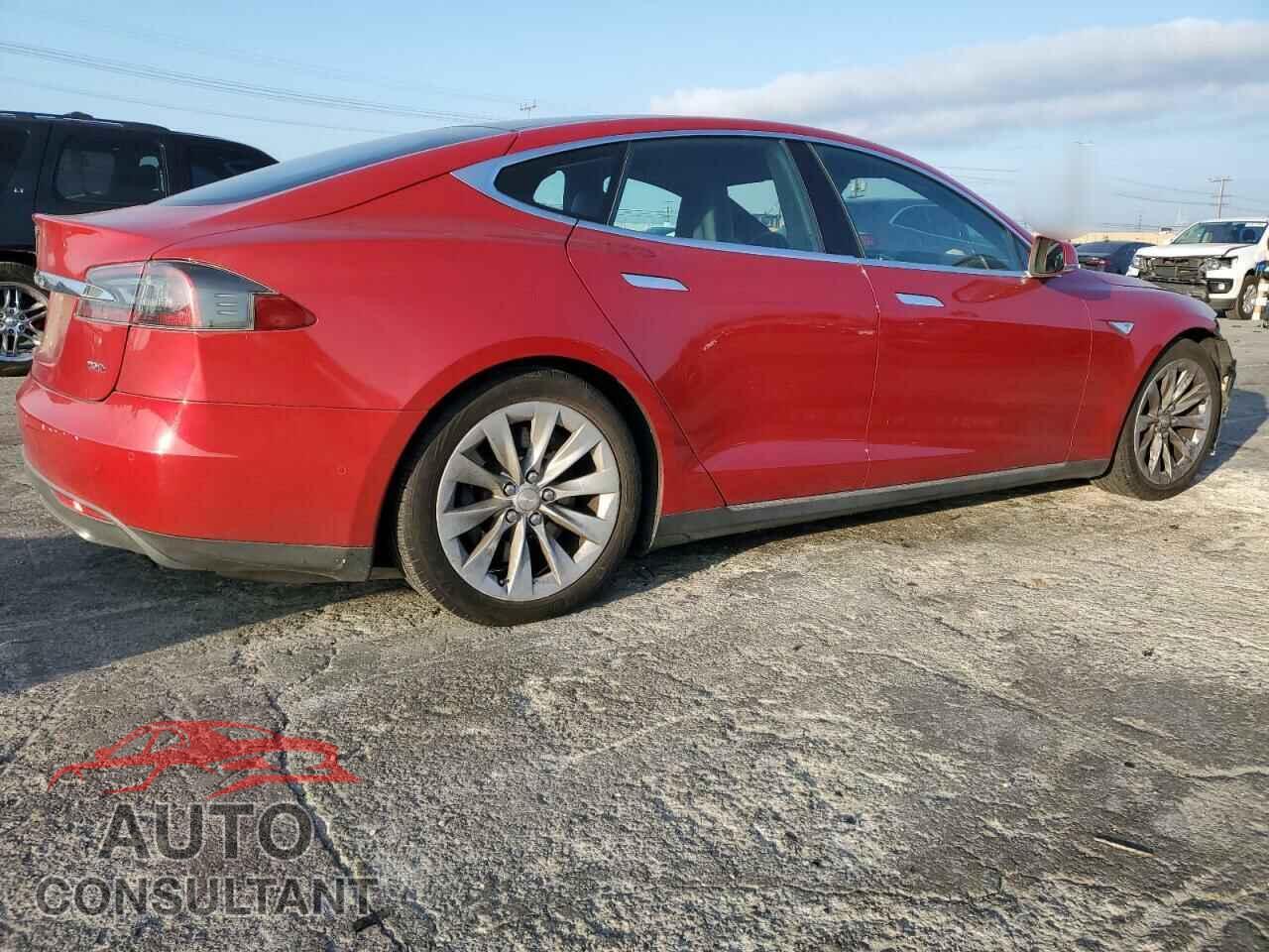 TESLA MODEL S 2016 - 5YJSA1E29GF135625