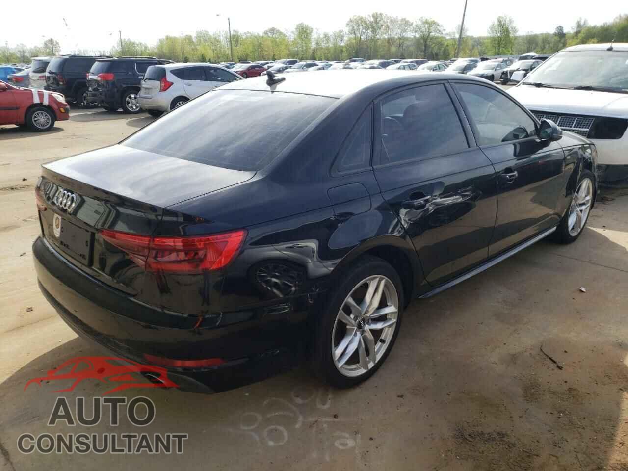 AUDI A4 2017 - WAUDNAF48HN044987