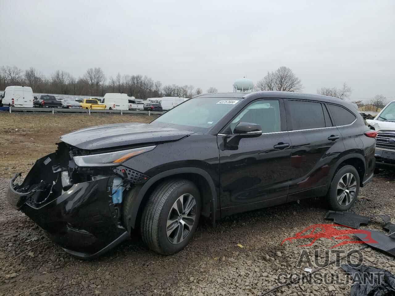 TOYOTA HIGHLANDER 2022 - 5TDGZRBH8NS233897