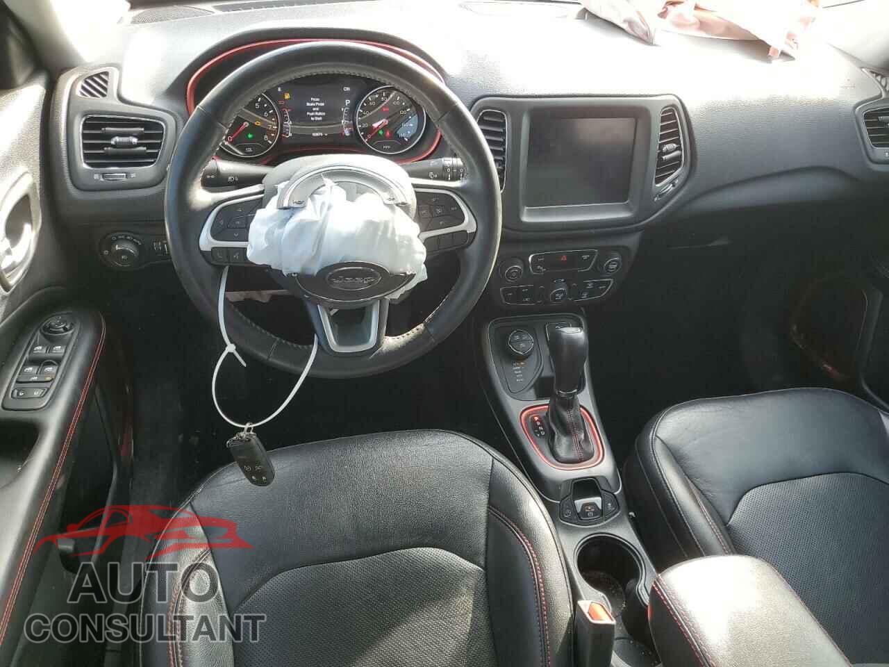 JEEP COMPASS 2019 - 3C4NJDDB3KT752478