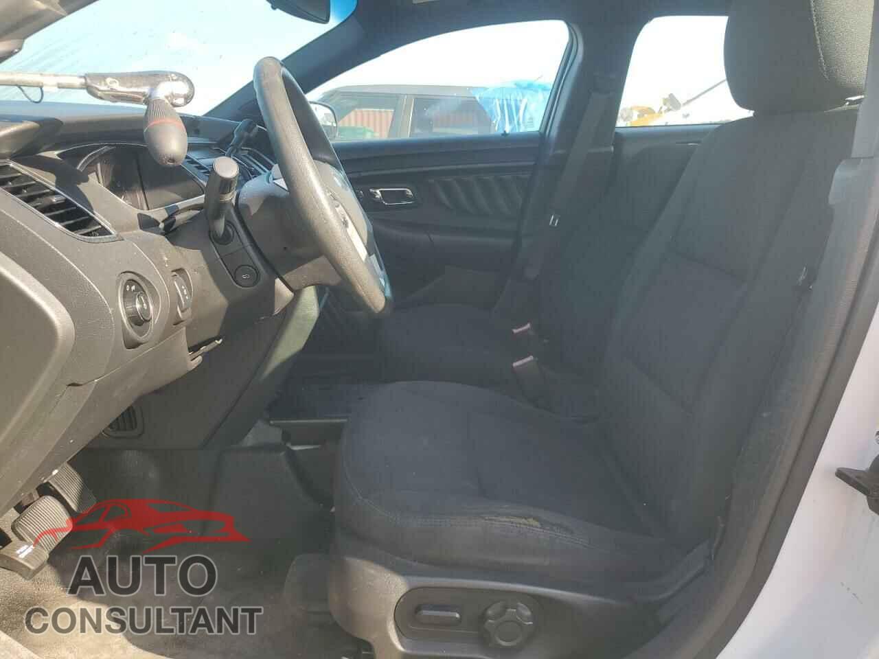 FORD TAURUS 2015 - 1FAHP2L84FG145849