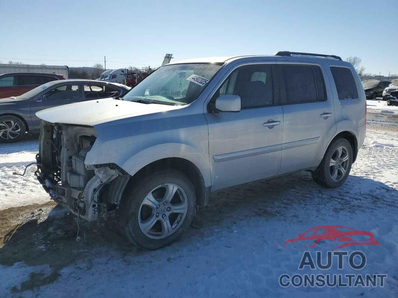 HONDA PILOT 2011 - 5FNYF3H46BB003564