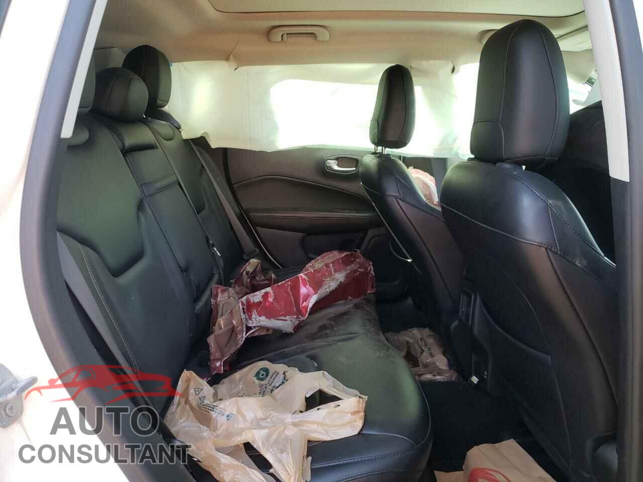 JEEP COMPASS 2017 - 3C4NJDCB9HT665002