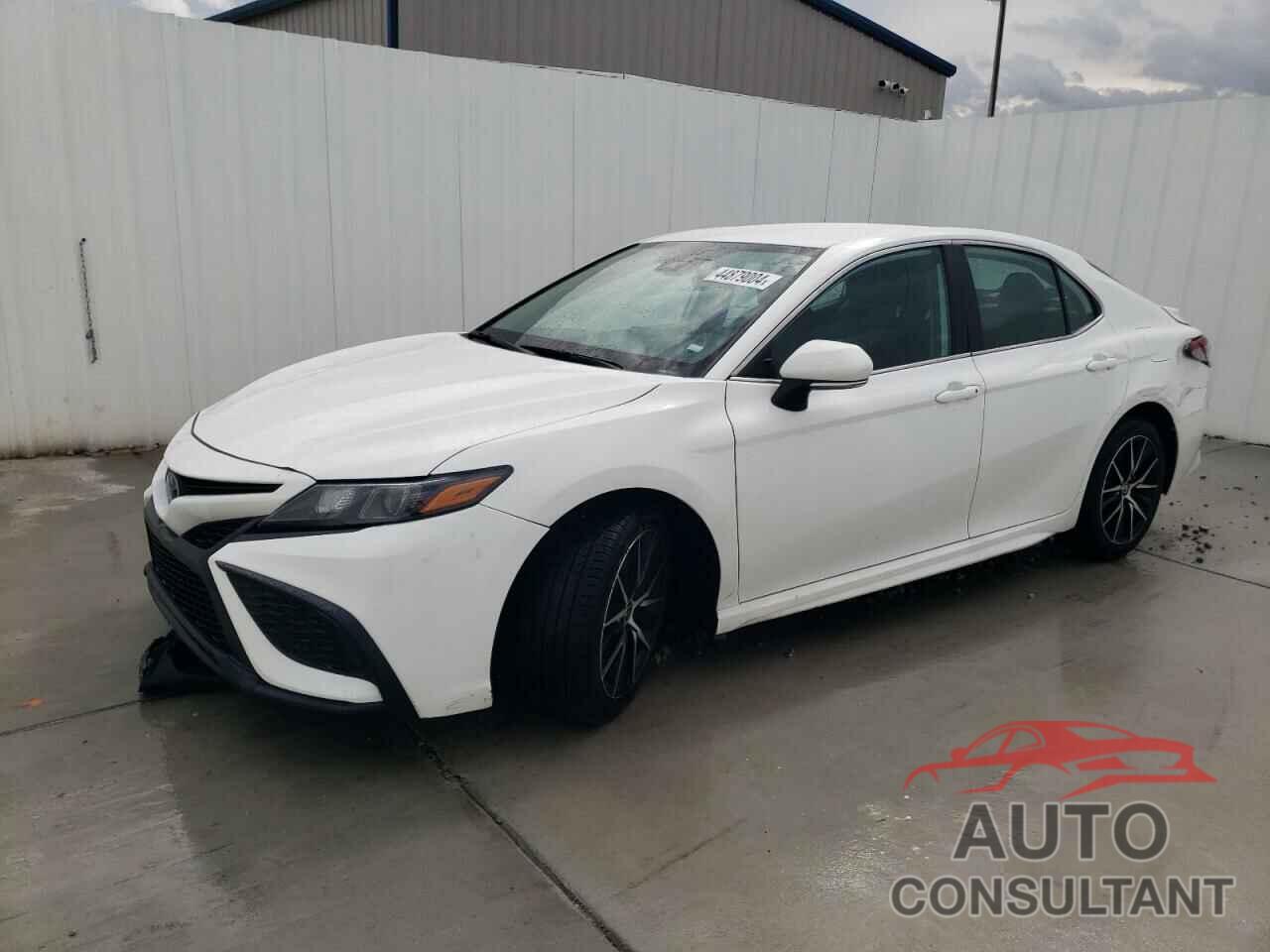 TOYOTA CAMRY 2022 - 4T1G11AK1NU652266