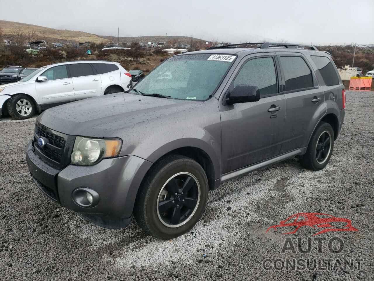 FORD ESCAPE 2011 - 1FMCU9DG9BKC10984