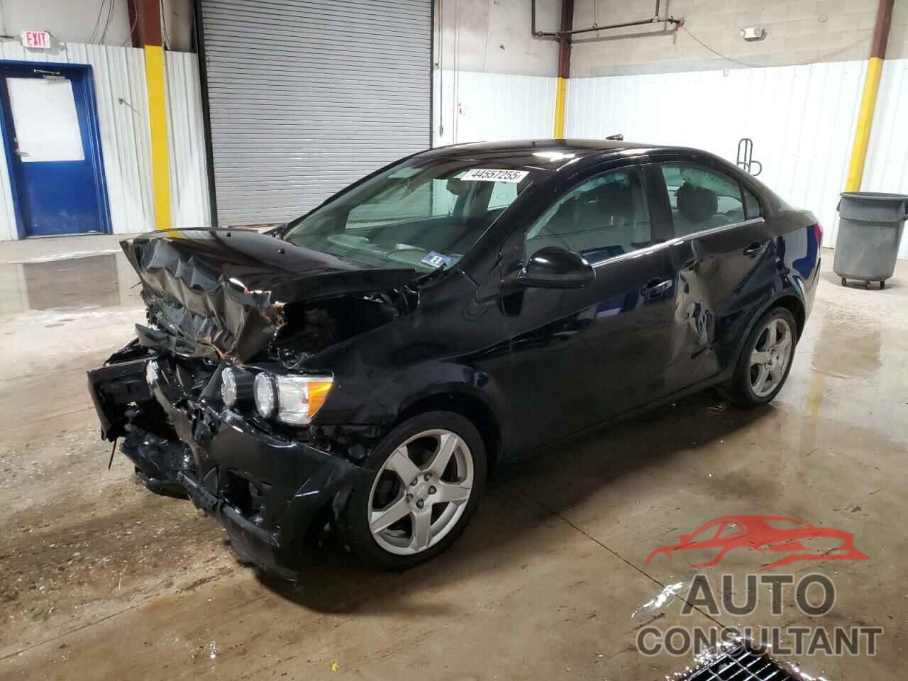 CHEVROLET SONIC 2012 - 1G1JC5SHXC4142552