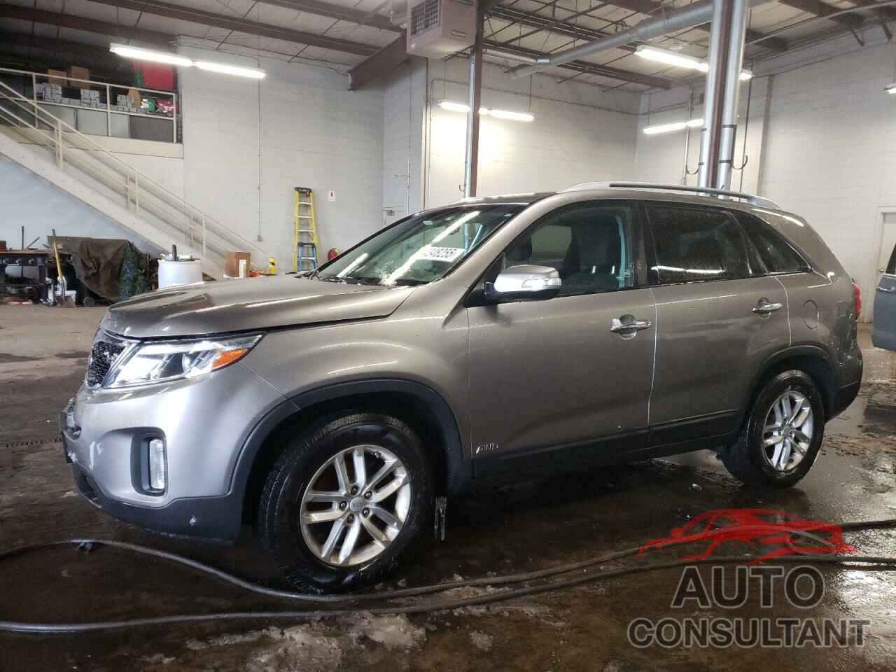 KIA SORENTO 2015 - 5XYKTDA63FG637736