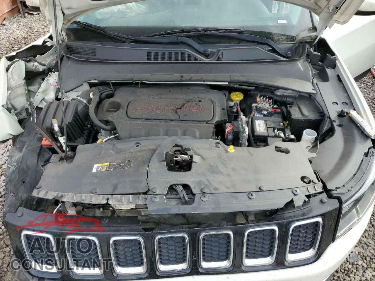JEEP COMPASS 2018 - 3C4NJDBB3JT155137