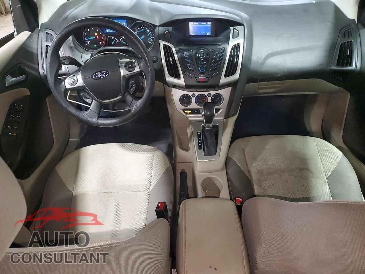 FORD FOCUS 2012 - 1FAHP3K23CL379261