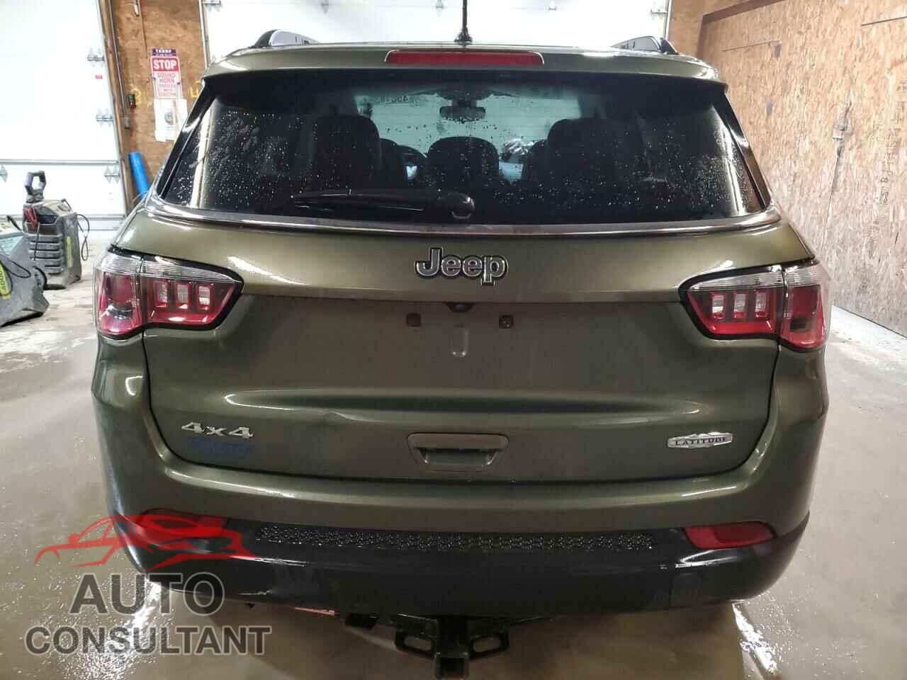 JEEP COMPASS 2018 - 3C4NJDBB4JT299375