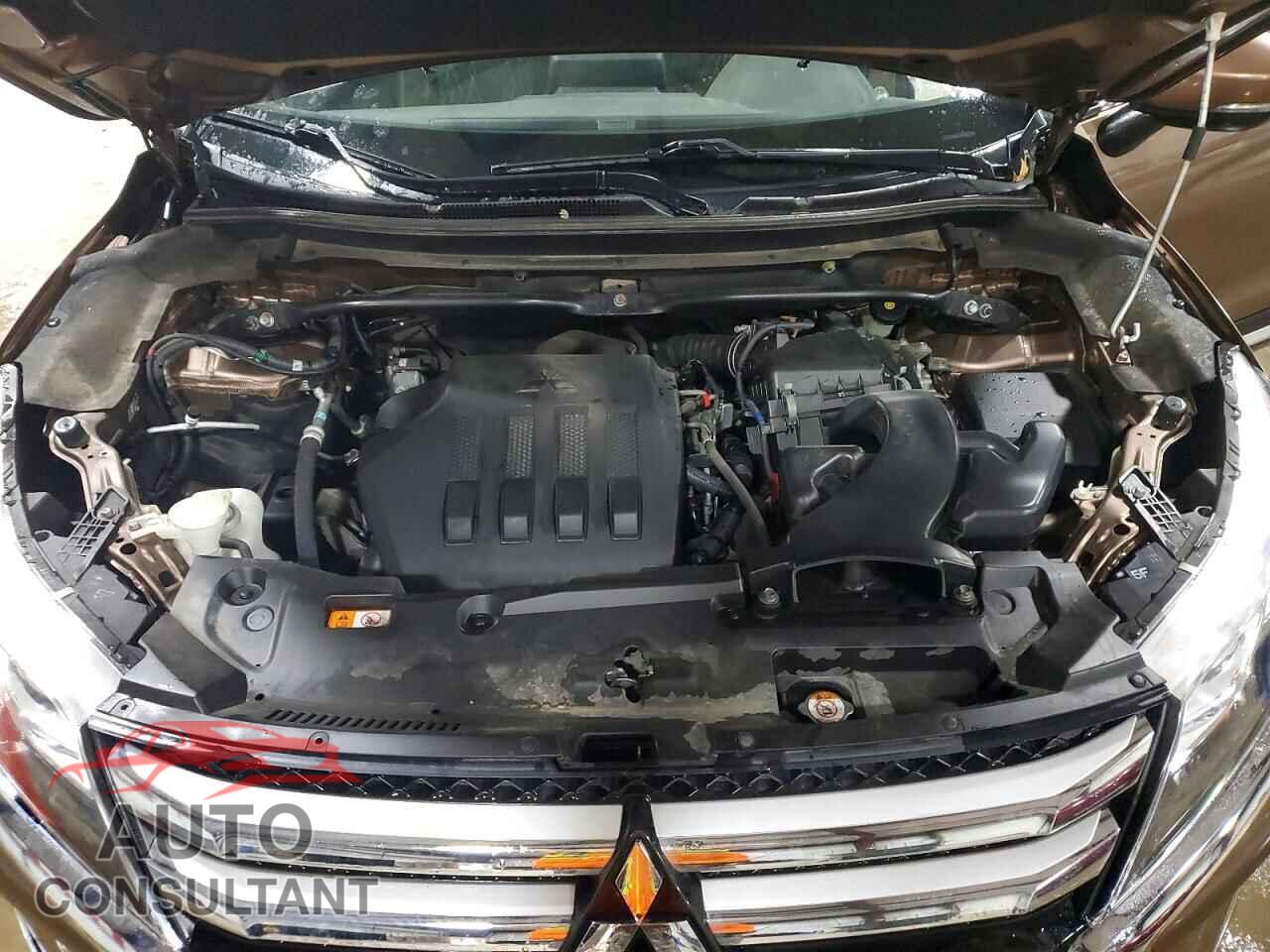MITSUBISHI ECLIPSE 2018 - JA4AT5AA0JZ044250