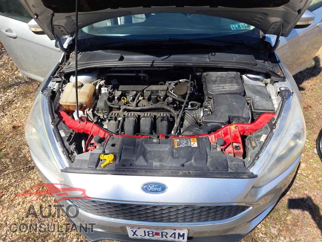 FORD FOCUS 2015 - 1FADP3F24FL234288