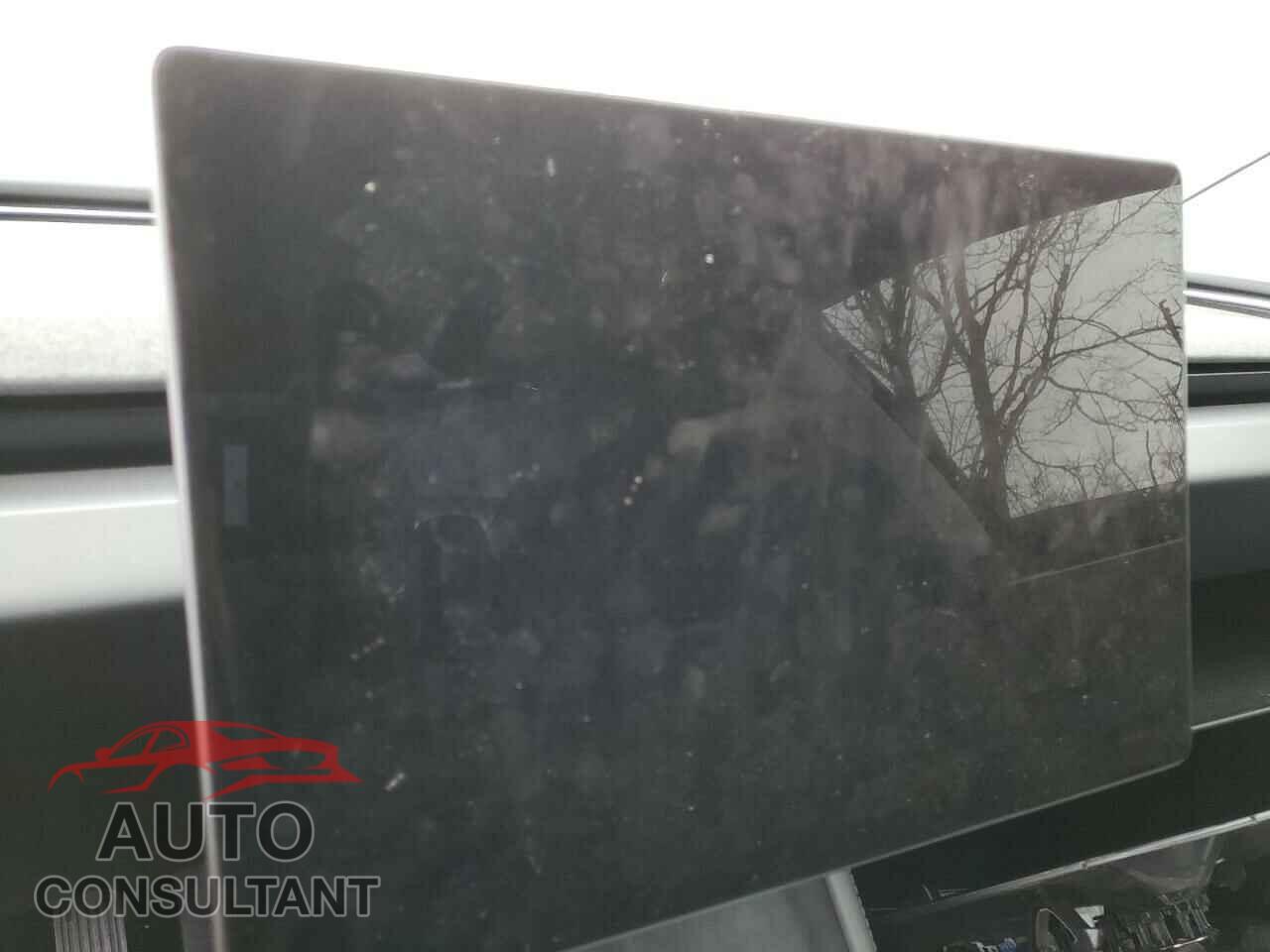 TESLA MODEL 3 2024 - 5YJ3E1EA2RF741934