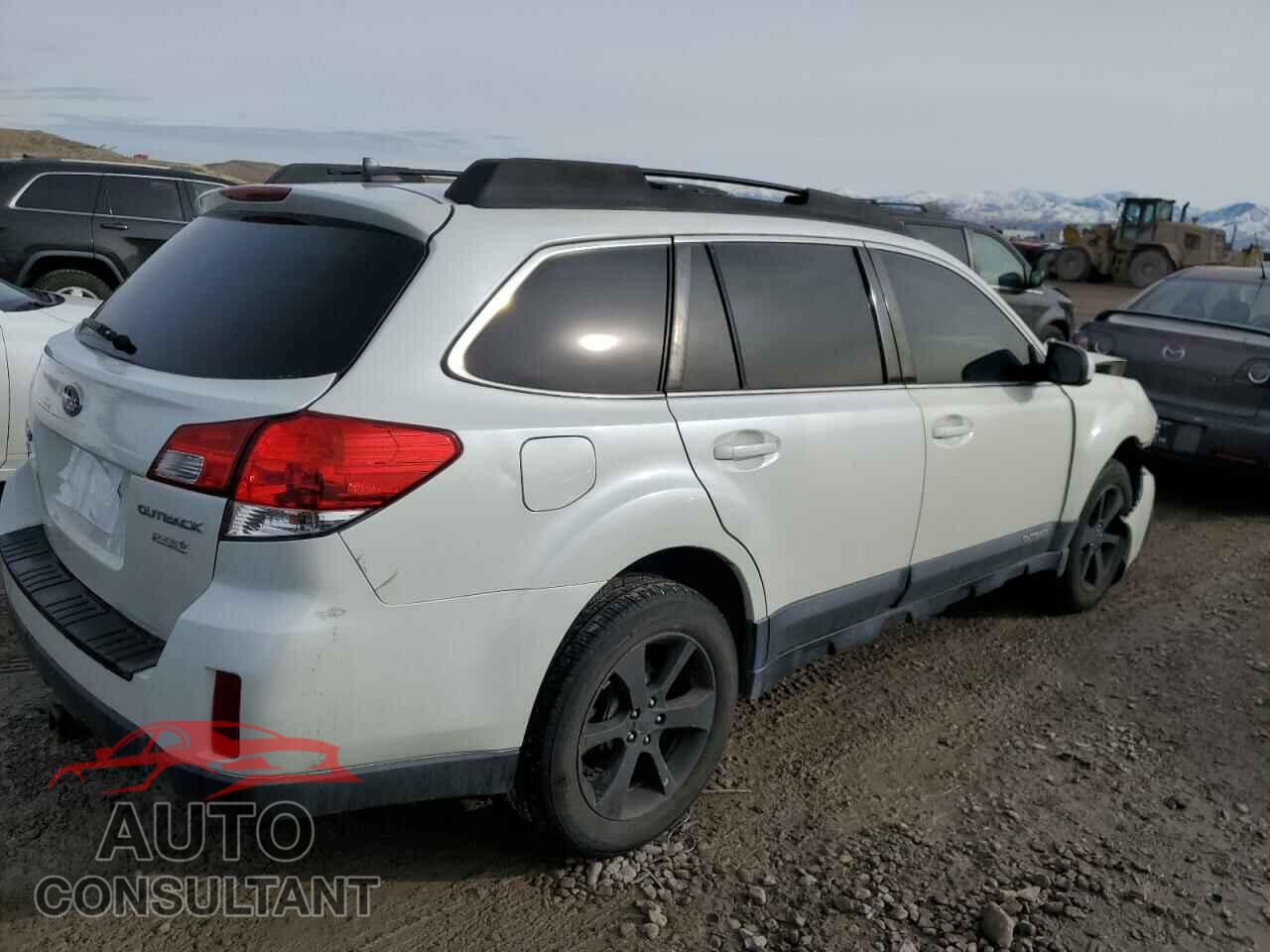 SUBARU OUTBACK 2014 - 4S4BRCCC8E3227038